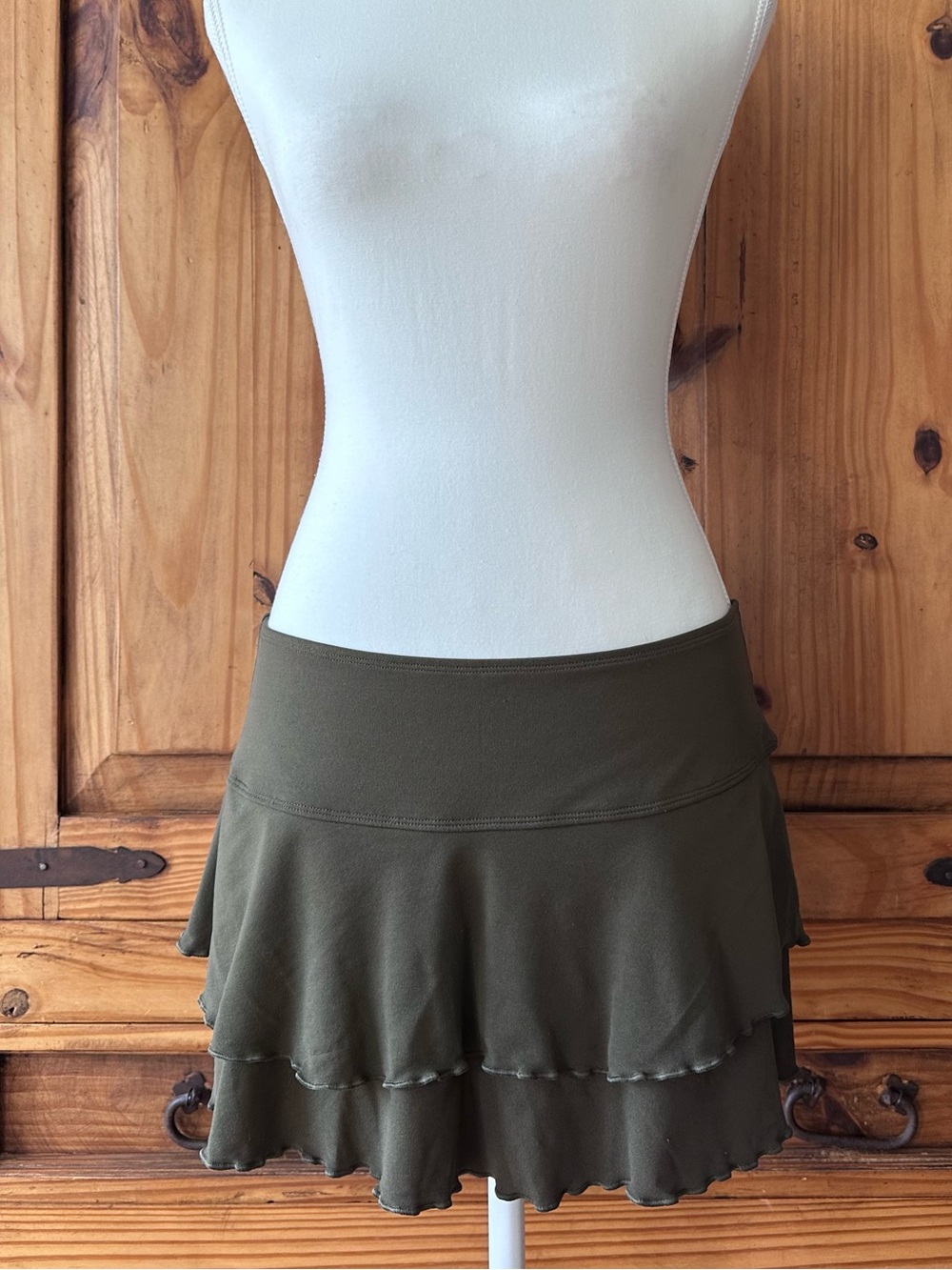 Body Glove Army Green Tiered Mini Skirt - M